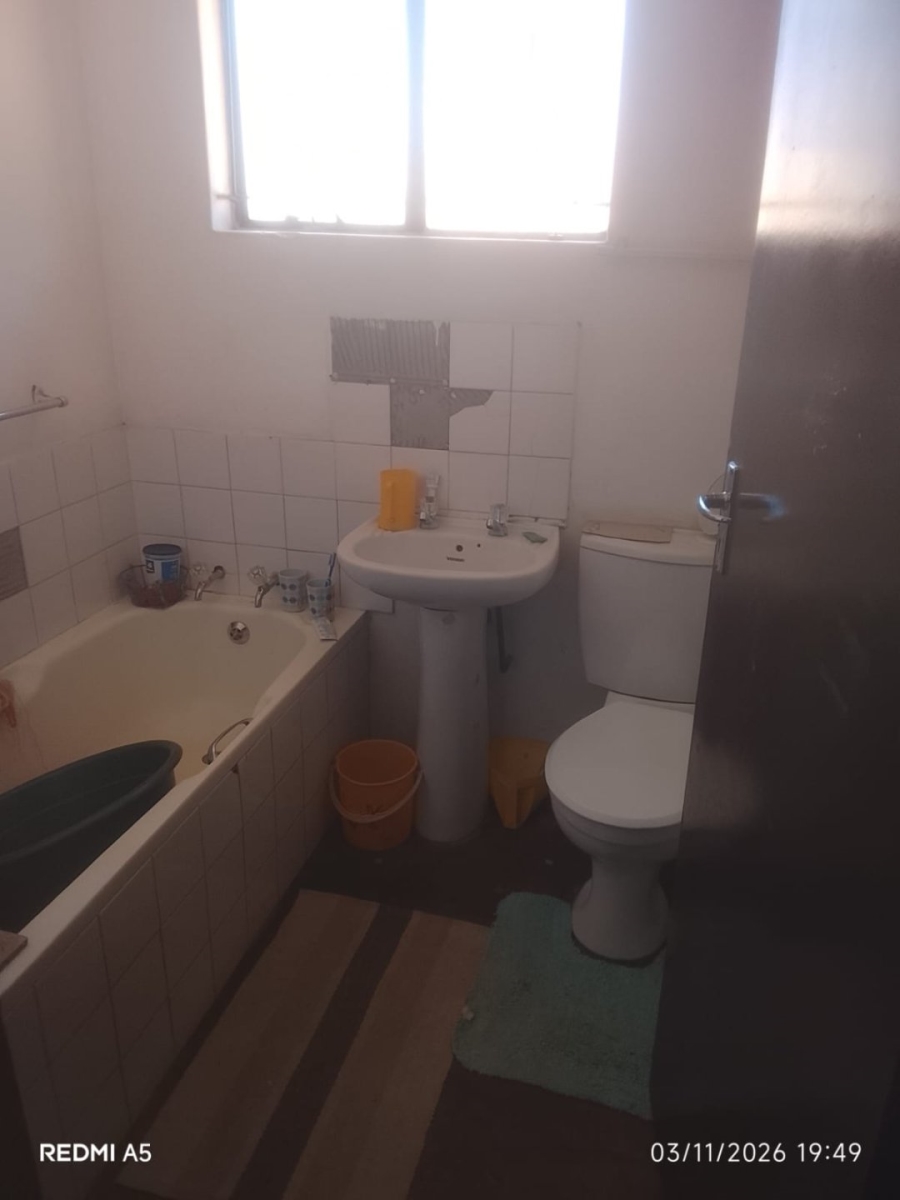 2 Bedroom Property for Sale in Mabopane Unit U North West